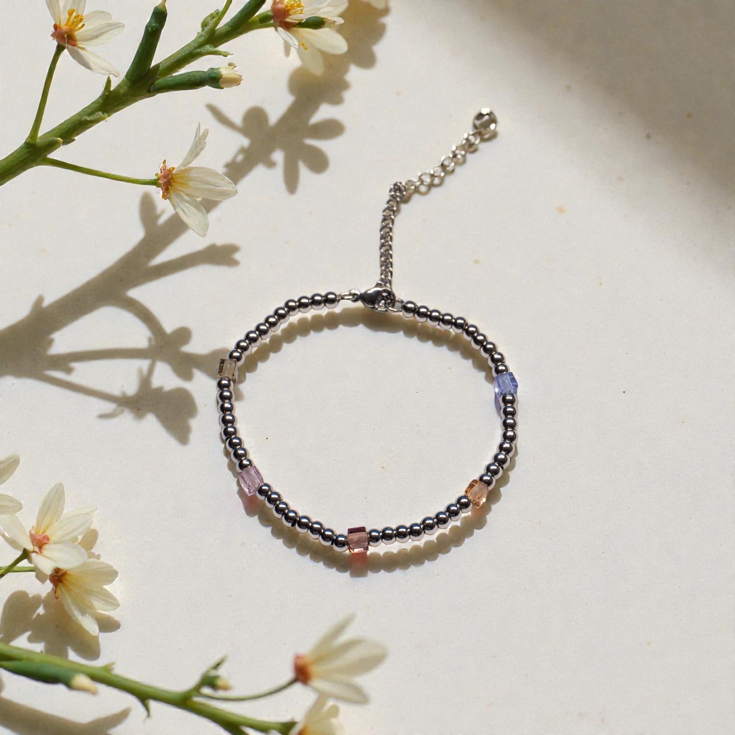 Edelstahl Armband mit Kristall Würfeln – Elegant & Zeitlols