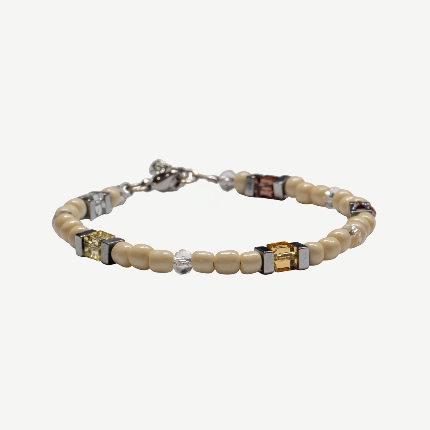 Armband 4mm Beads in Creme Glaskristallwürfeln in Champagner und Rosétönen